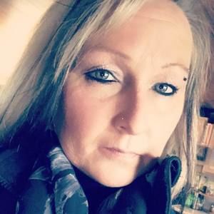 Meet your Posher, Lorie